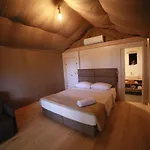Longosphere Glamping אוהל מפואר *