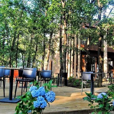 Longosphere Glamping *