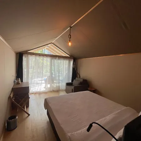 Longosphere Glamping Aparthotel