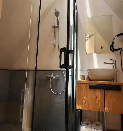 Longosphere Glamping 公寓式酒店 伊内阿达