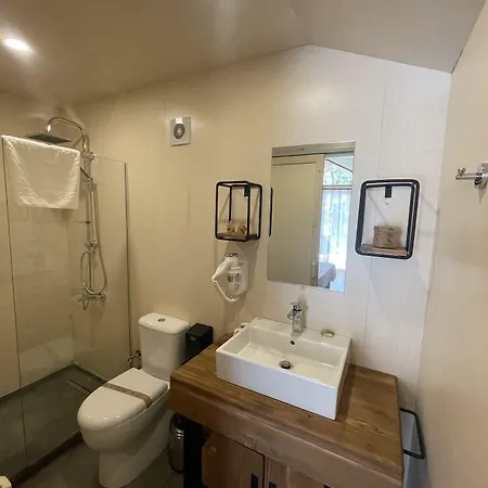 Longosphere Glamping Aparthotel *